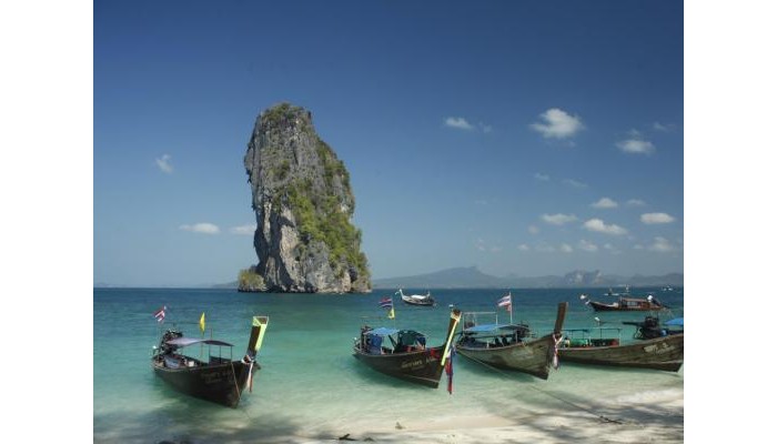 Peace Laguna Resort poza 39