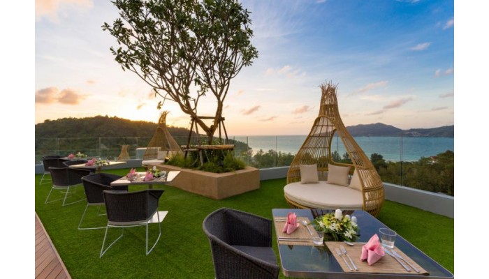 Crest Resort & Pool Villas Phuket poza 0