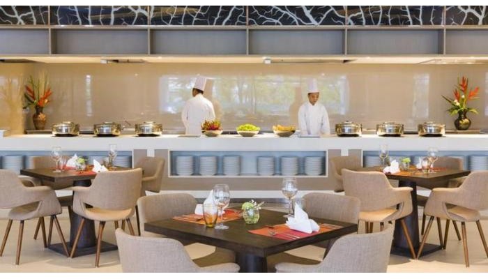 Hotel Novotel Phuket Phokeethra poza 0